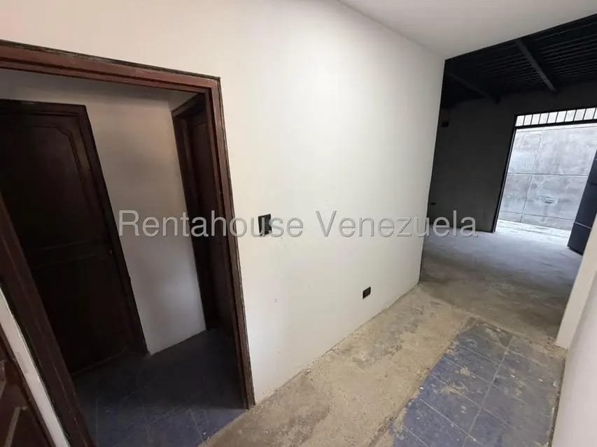 Casa (Multipes Niveles) en Venta en Alto Hatillo, Distrito Metropolitano - 16