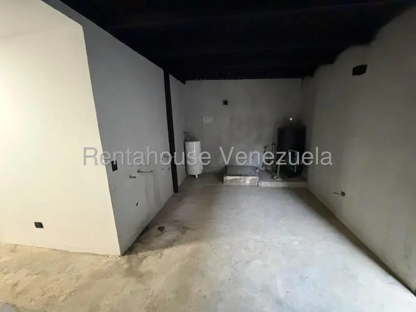 Casa (Multipes Niveles) en Venta en Alto Hatillo, Distrito Metropolitano - 18