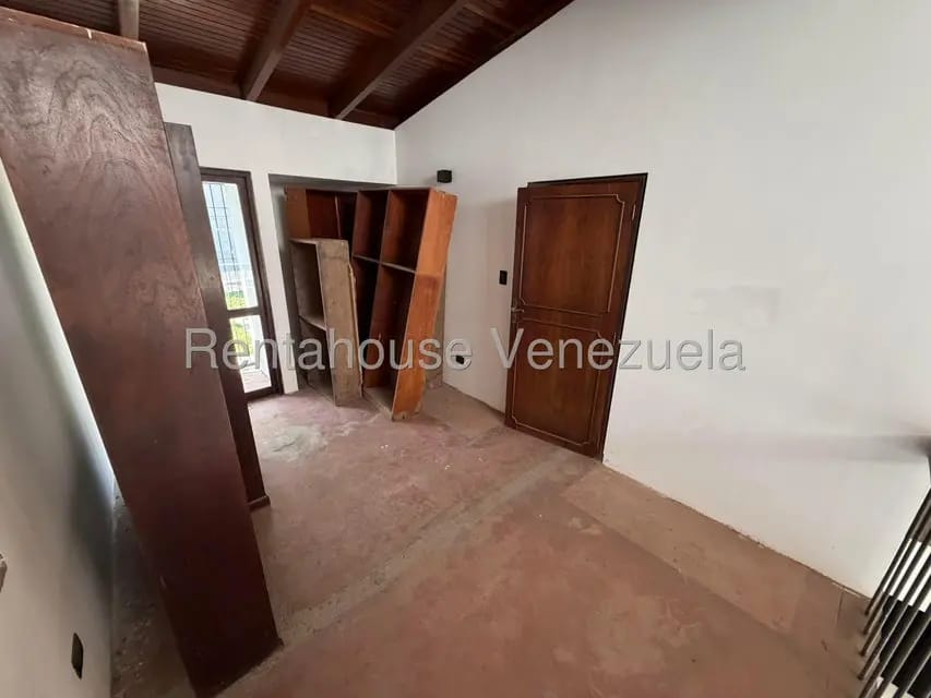 Casa (Multipes Niveles) en Venta en Alto Hatillo, Distrito Metropolitano - 24