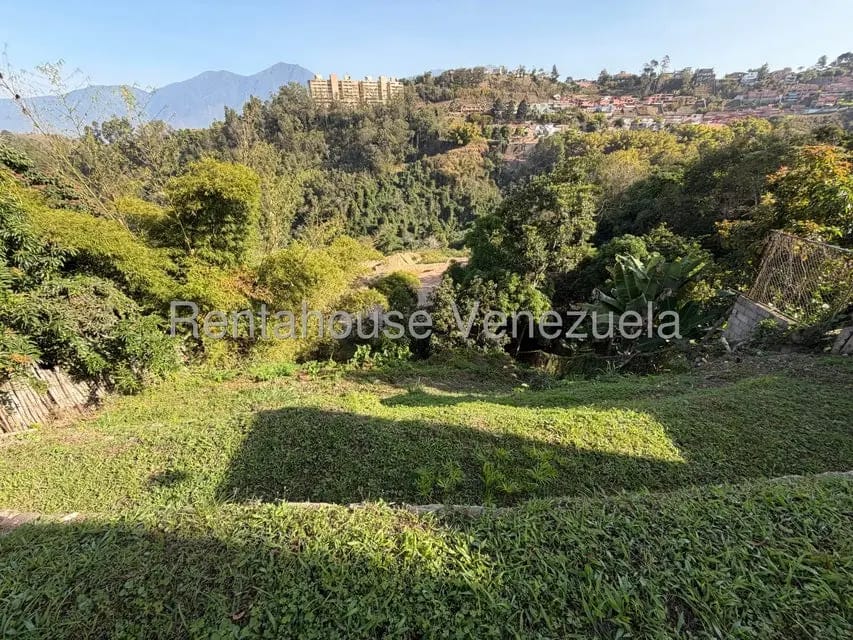 Casa (Multipes Niveles) en Venta en Alto Hatillo, Distrito Metropolitano - 25