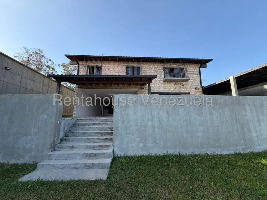 Casa (Multipes Niveles) en Venta en Alto Hatillo, Distrito Metropolitano - 4