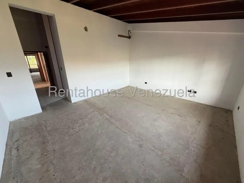 Casa (Multipes Niveles) en Venta en Alto Hatillo, Distrito Metropolitano - 31