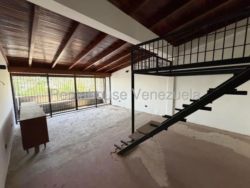 Casa (Multipes Niveles) en Venta en Alto Hatillo, Distrito Metropolitano - 40