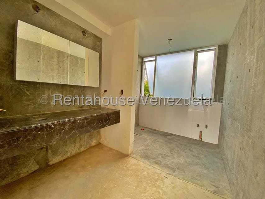 Apartamento (Multiples Niveles) en Venta en Oripoto, Distrito Metropolitano - 8