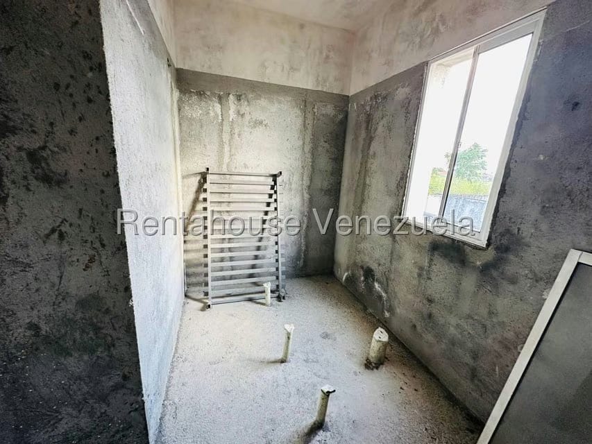 Casa (Multipes Niveles) en Venta en Llano Alto, Portuguesa - 17