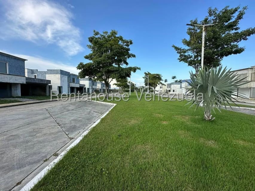 Casa (Multipes Niveles) en Venta en Llano Alto, Portuguesa - 32