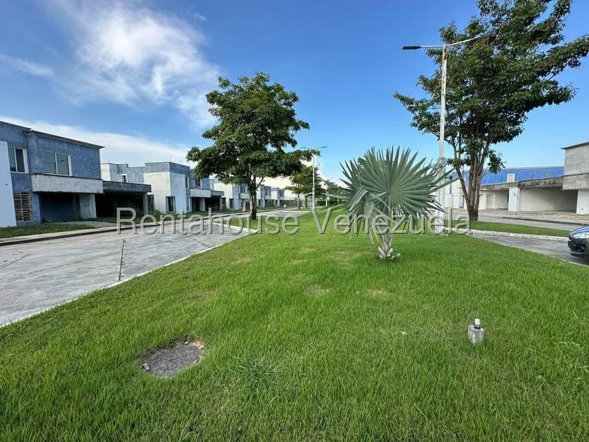 Casa (Multipes Niveles) en Venta en Llano Alto, Portuguesa - 33