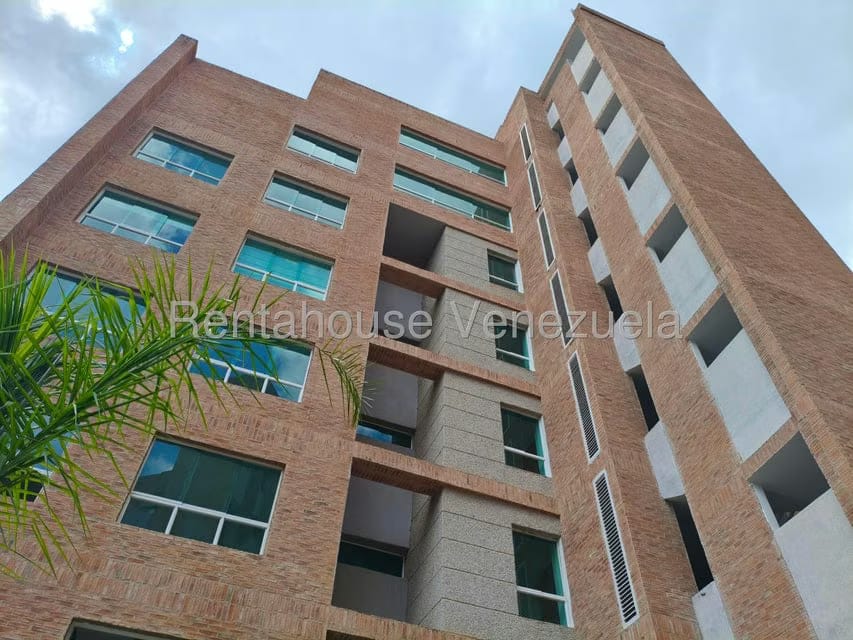 Apartamento (Duplex) en Venta en Solar del Hatillo, Distrito Metropolitano