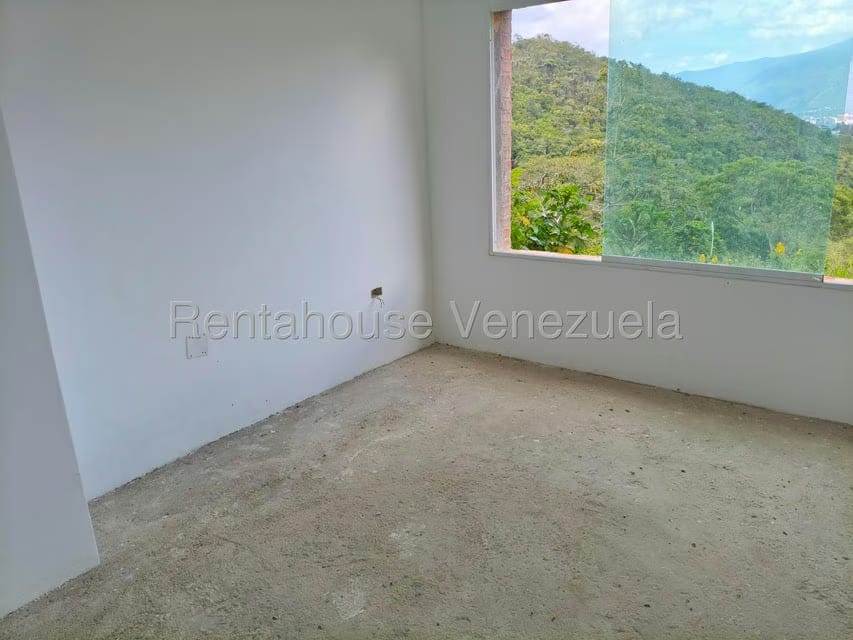 Apartamento (Duplex) en Venta en Solar del Hatillo, Distrito Metropolitano - 11