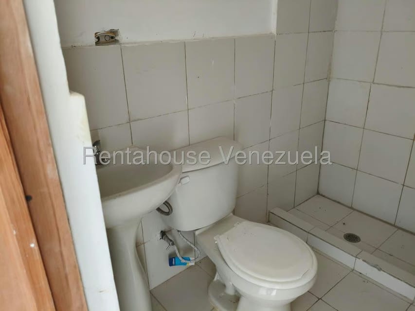 Apartamento (Duplex) en Venta en Solar del Hatillo, Distrito Metropolitano - 13
