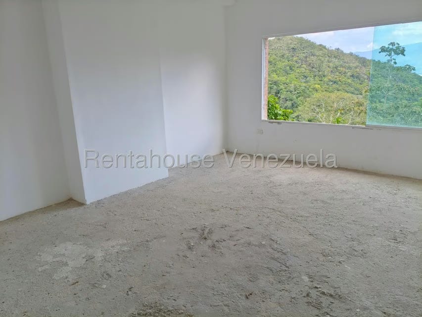 Apartamento (Duplex) en Venta en Solar del Hatillo, Distrito Metropolitano - 5