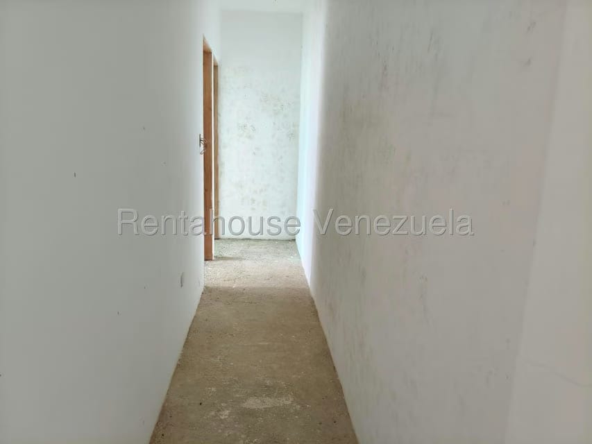 Apartamento (Duplex) en Venta en Solar del Hatillo, Distrito Metropolitano - 9