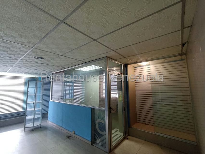 Comercial (Local Comercial) en Alquiler en La Cooperativa, Aragua - 3