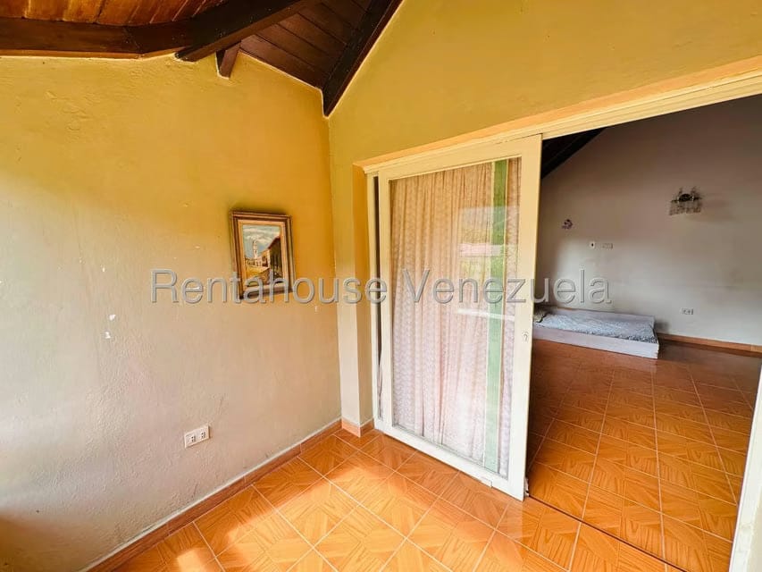 Casa (Duplex) en Venta en El Castaño (Zona Privada), Aragua - 45