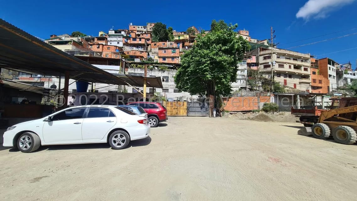 Terreno (Comercial) en Venta en Baruta, Distrito Metropolitano - 5