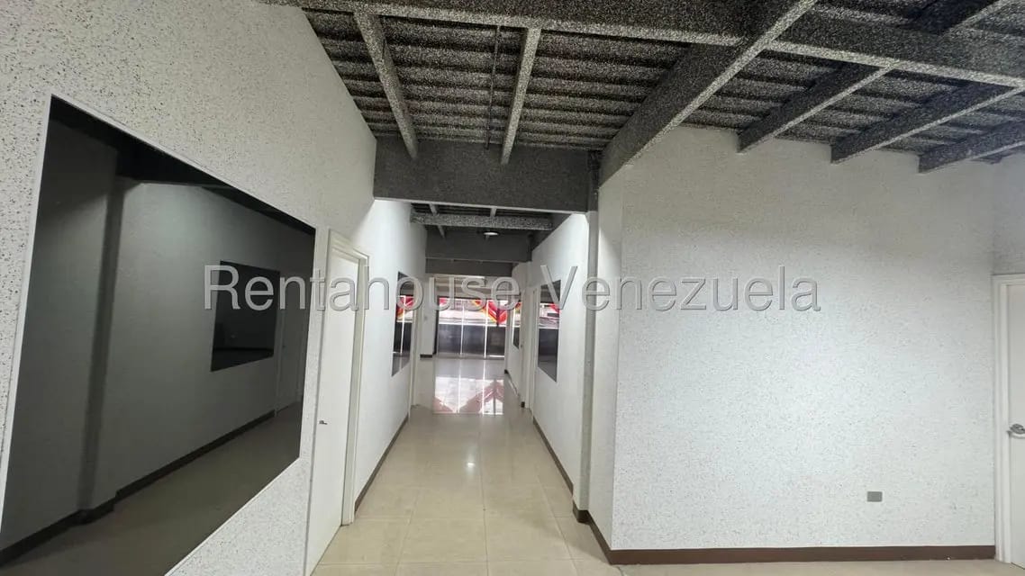 Comercial (Local Comercial) en Alquiler en Santa Monica, Distrito Metropolitano - 20