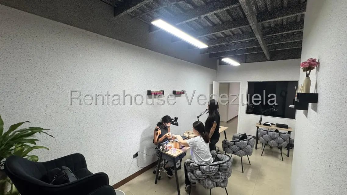Comercial (Local Comercial) en Alquiler en Santa Monica, Distrito Metropolitano - 22
