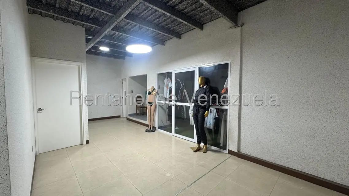 Comercial (Local Comercial) en Alquiler en Santa Monica, Distrito Metropolitano - 24