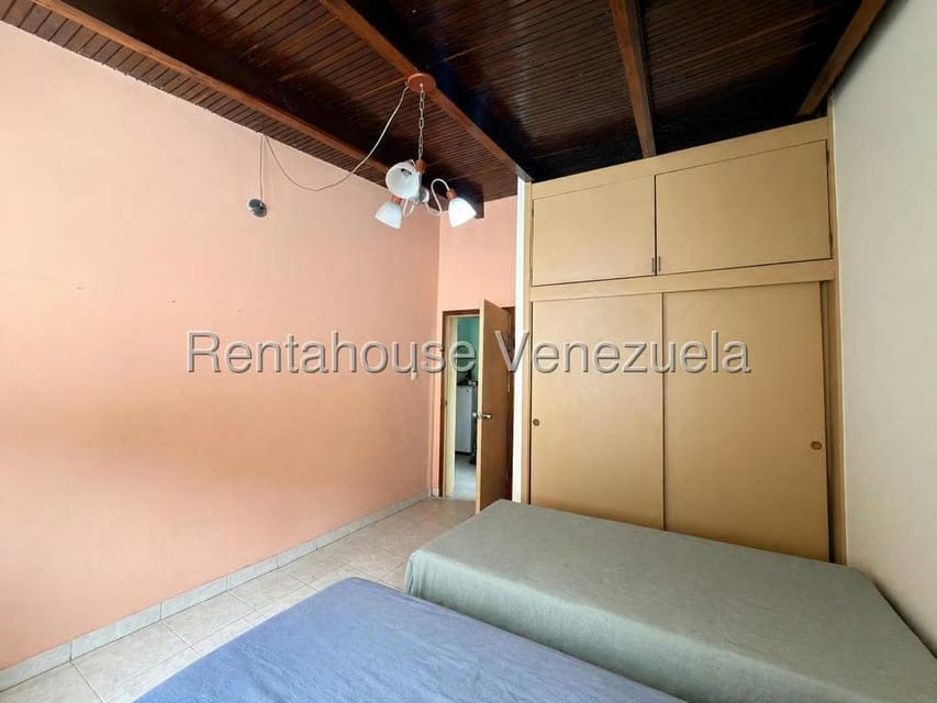 Casa (1 Nivel) en Venta en El Marques, Distrito Metropolitano - 12