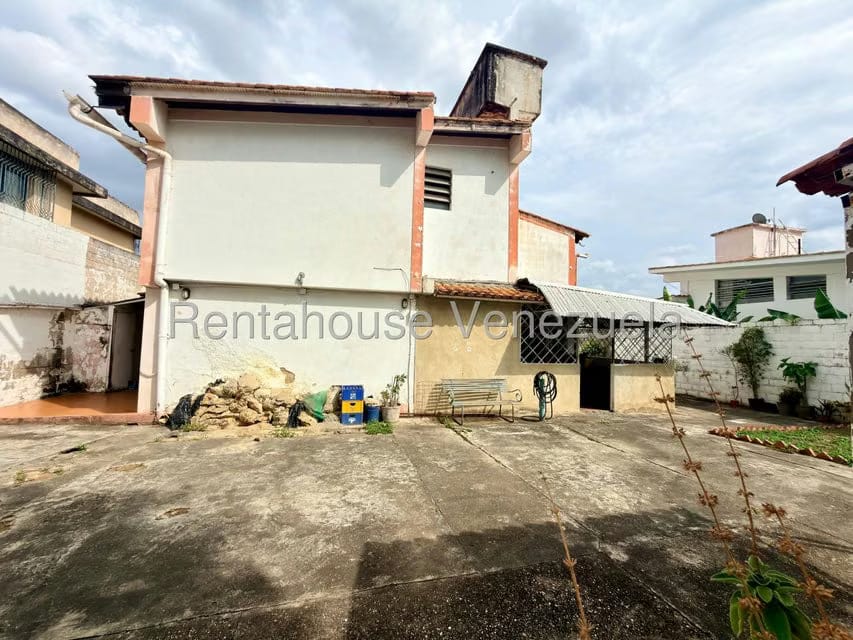 Casa (1 Nivel) en Venta en El Marques, Distrito Metropolitano - 27