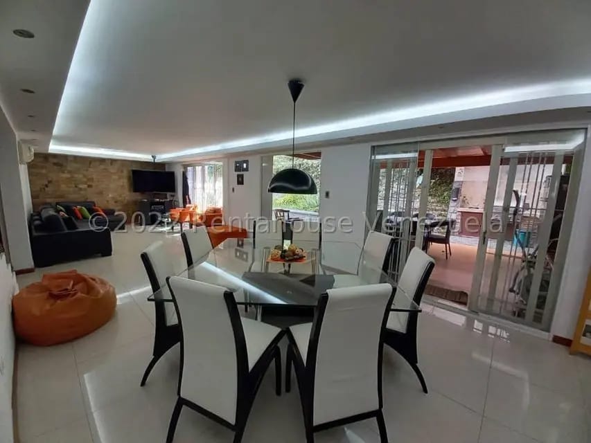 Casa (Multipes Niveles) en Alquiler en Caurimare, Distrito Metropolitano - 2