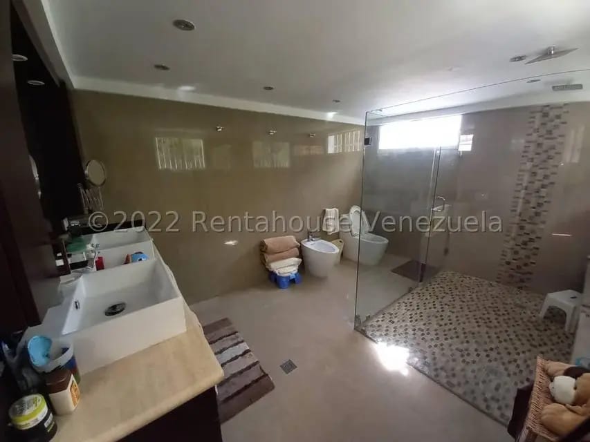 Casa (Multipes Niveles) en Alquiler en Caurimare, Distrito Metropolitano - 19