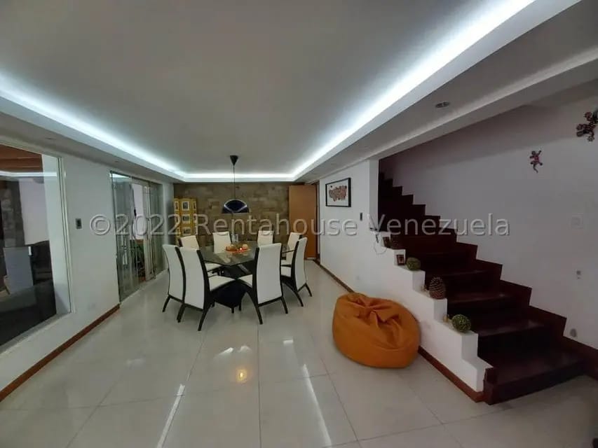 Casa (Multipes Niveles) en Alquiler en Caurimare, Distrito Metropolitano - 3