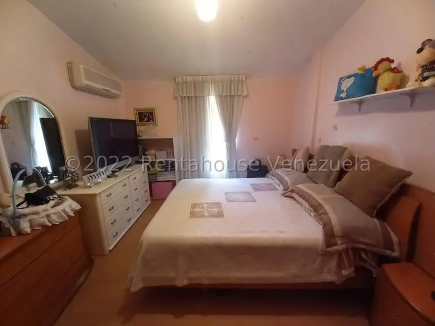 Casa (Multipes Niveles) en Alquiler en Caurimare, Distrito Metropolitano - 25