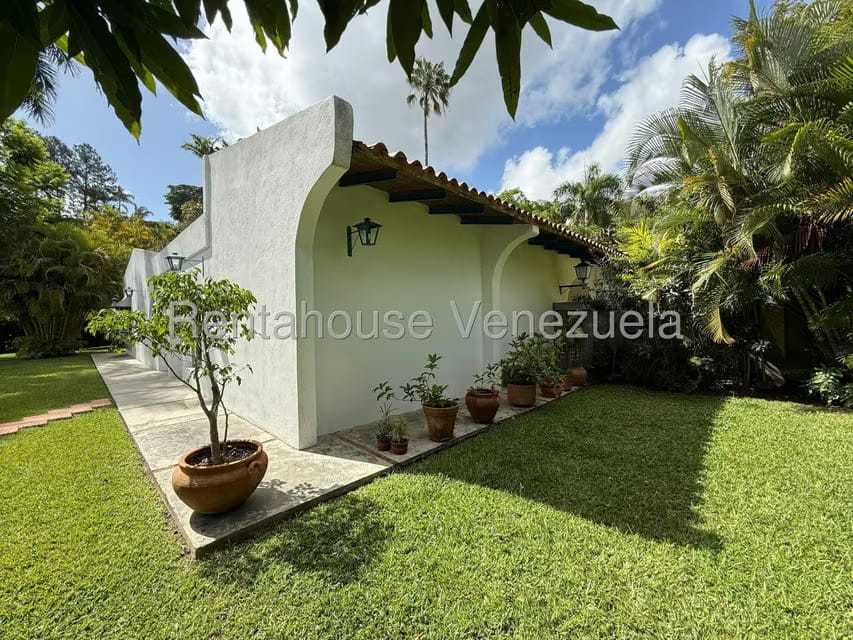 Casa (1 Nivel) en Venta en Cerro Verde, Distrito Metropolitano - 15