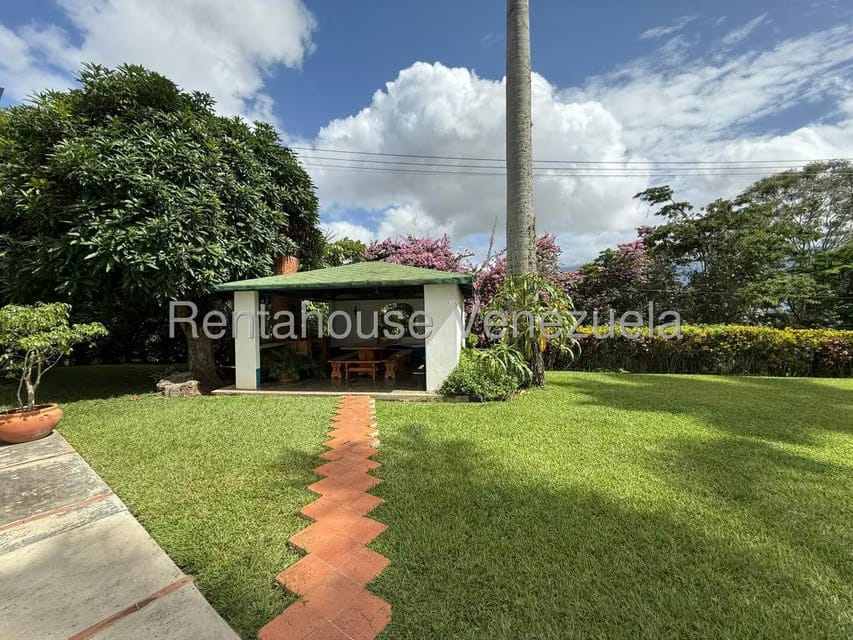 Casa (1 Nivel) en Venta en Cerro Verde, Distrito Metropolitano - 17