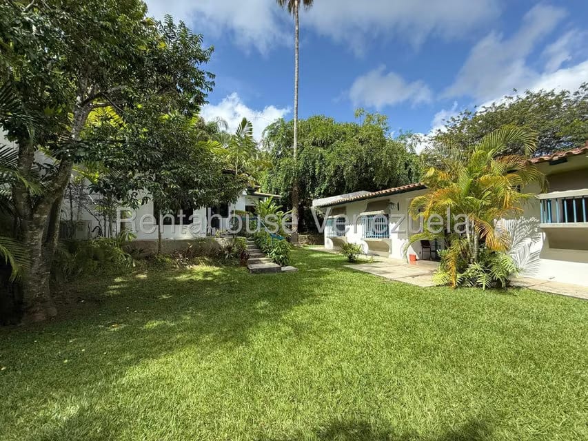 Casa (1 Nivel) en Venta en Cerro Verde, Distrito Metropolitano - 25