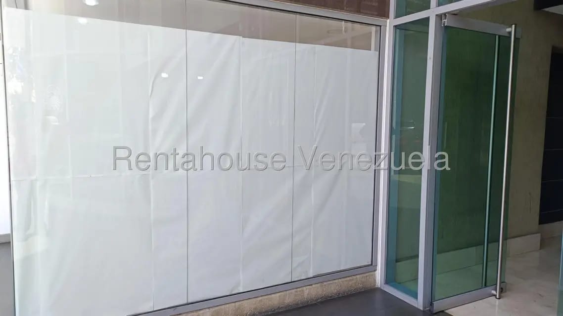 Comercial (Local Comercial) en Alquiler en La Trigaleña, Carabobo - 9