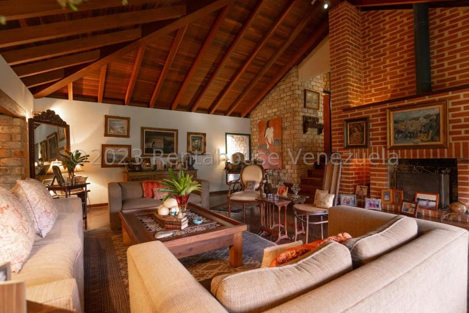 Casa (Multipes Niveles) en Venta en La Lagunita Country Club, Distrito Metropolitano - 11