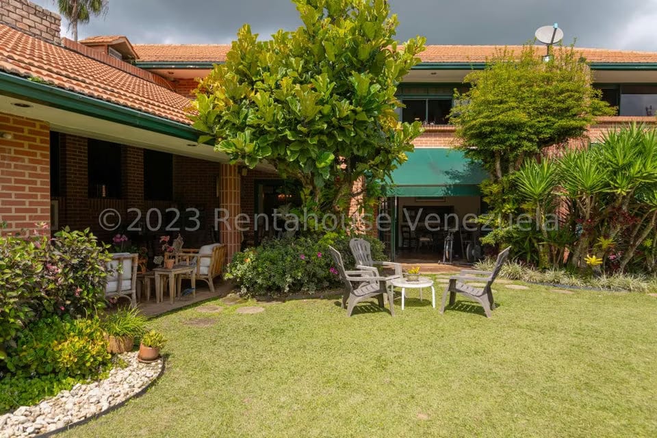Casa (Multipes Niveles) en Venta en La Lagunita Country Club, Distrito Metropolitano - 31