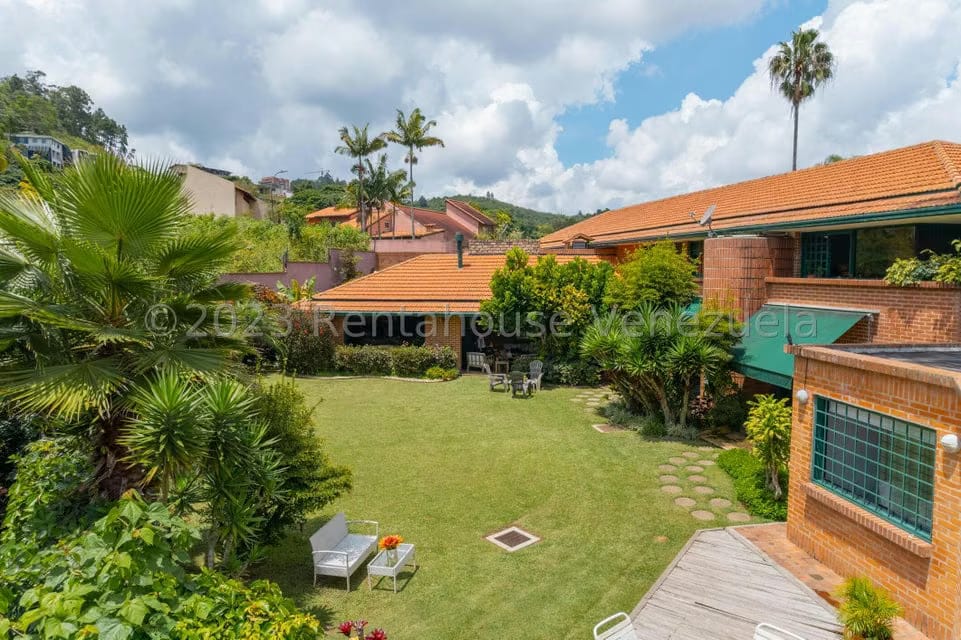 Casa (Multipes Niveles) en Venta en La Lagunita Country Club, Distrito Metropolitano - 36