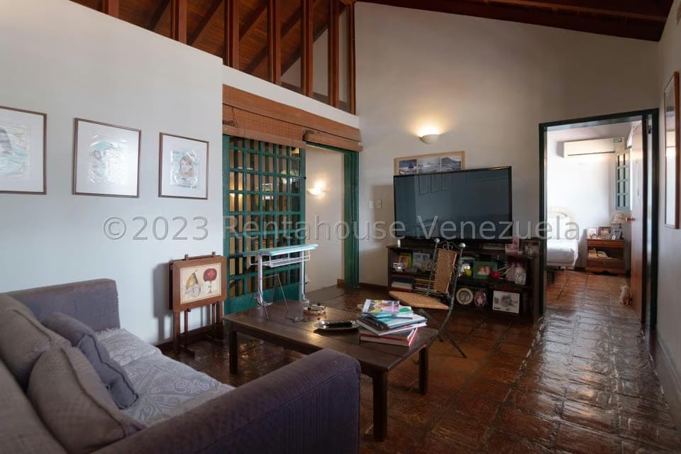 Casa (Multipes Niveles) en Venta en La Lagunita Country Club, Distrito Metropolitano - 40