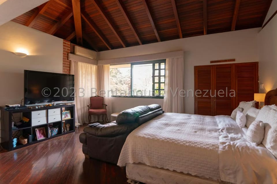 Casa (Multipes Niveles) en Venta en La Lagunita Country Club, Distrito Metropolitano - 41