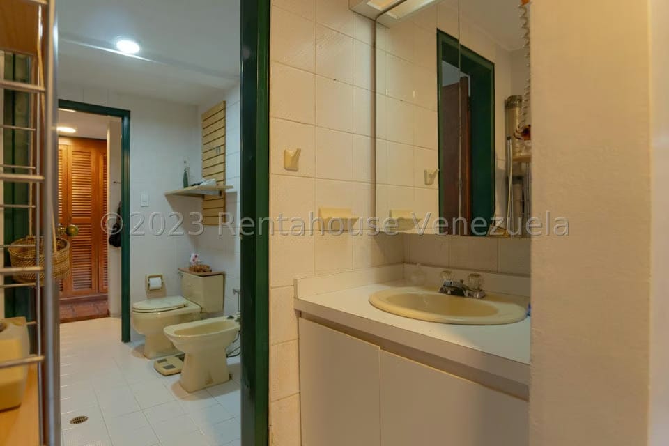 Casa (Multipes Niveles) en Venta en La Lagunita Country Club, Distrito Metropolitano - 45