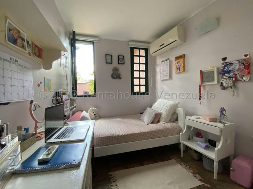 Casa (Multipes Niveles) en Venta en La Lagunita Country Club, Distrito Metropolitano - 56