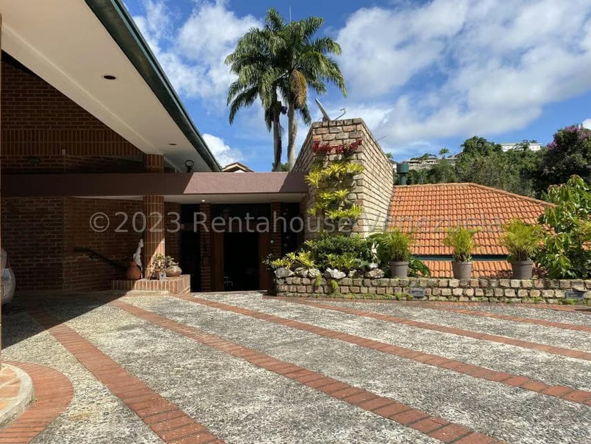 Casa (Multipes Niveles) en Venta en La Lagunita Country Club, Distrito Metropolitano - 64