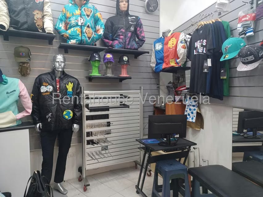 Comercial (Local Comercial) en Alquiler en San Bernardino, Distrito Metropolitano - 11