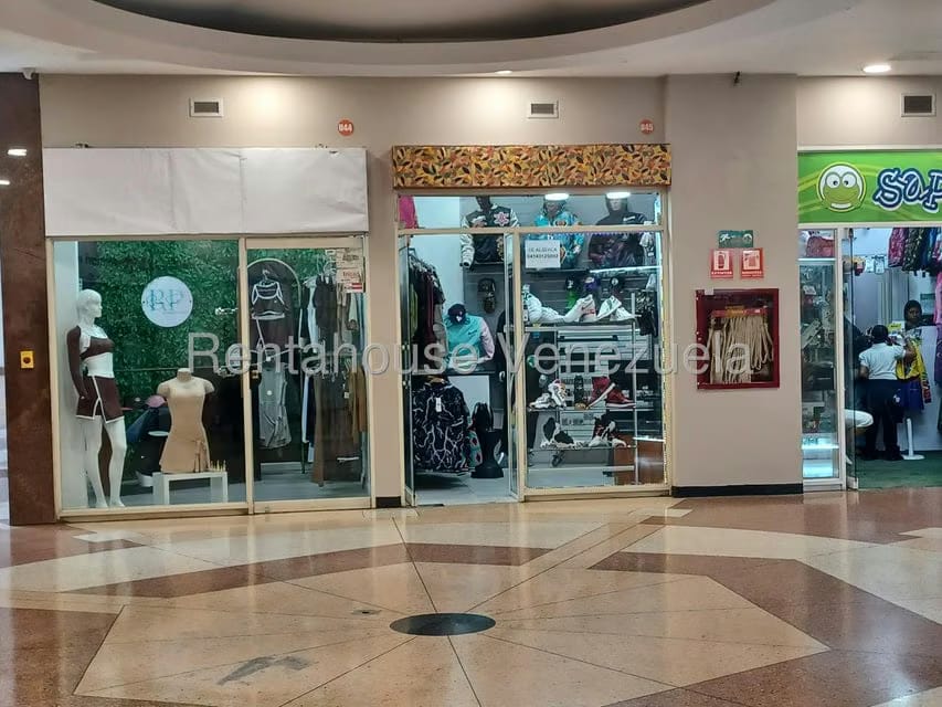 Comercial (Local Comercial) en Alquiler en San Bernardino, Distrito Metropolitano - 6