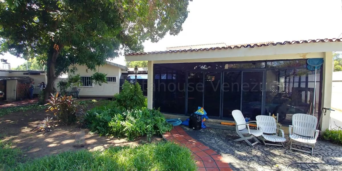 Casa (Duplex) en Venta en Juana de Avila, Zulia - 9