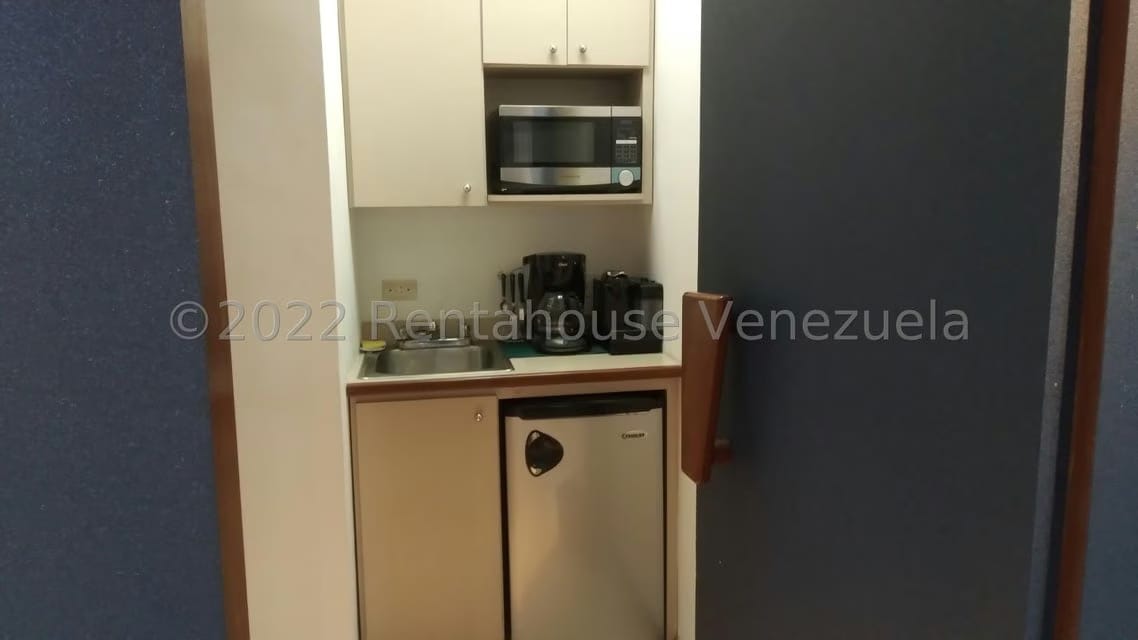 Comercial (Oficina) en Venta en La Lagunita Country Club, Distrito Metropolitano - 10
