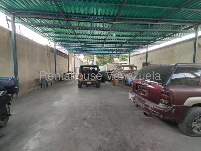Casa (1 Nivel) en Venta en Centro, Lara - 21