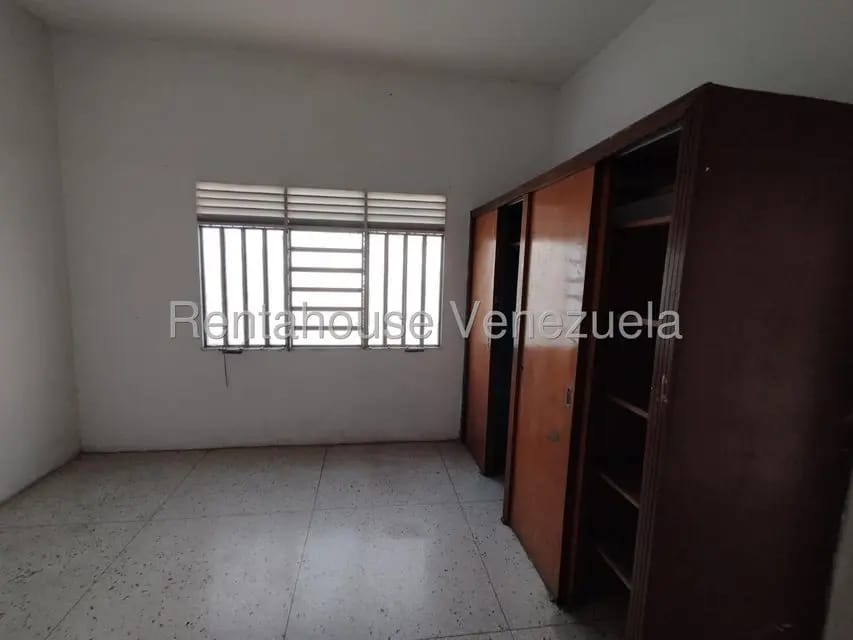 Casa (1 Nivel) en Venta en Centro, Lara - 8