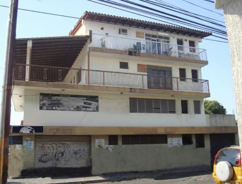 Comercial (Edificio) en Venta en Centro, Portuguesa - 2