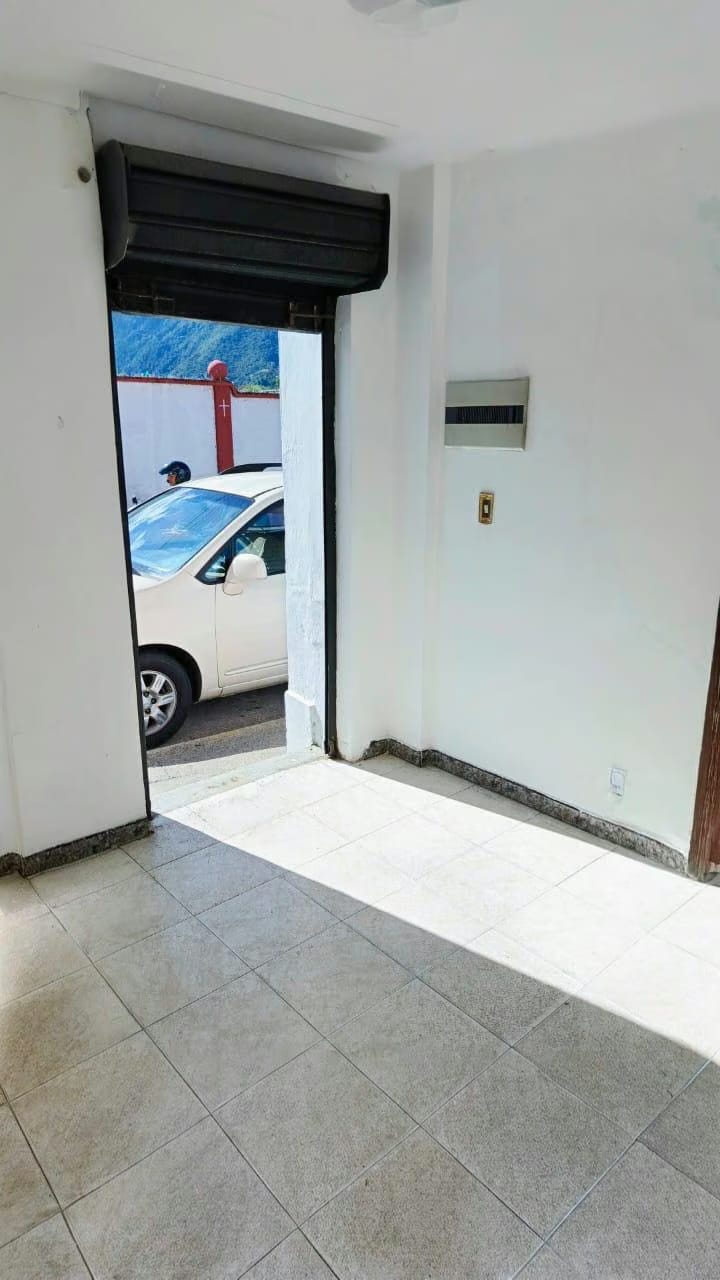 Local En Alquiler - Av. 8 - Mérida - Estado Mérida