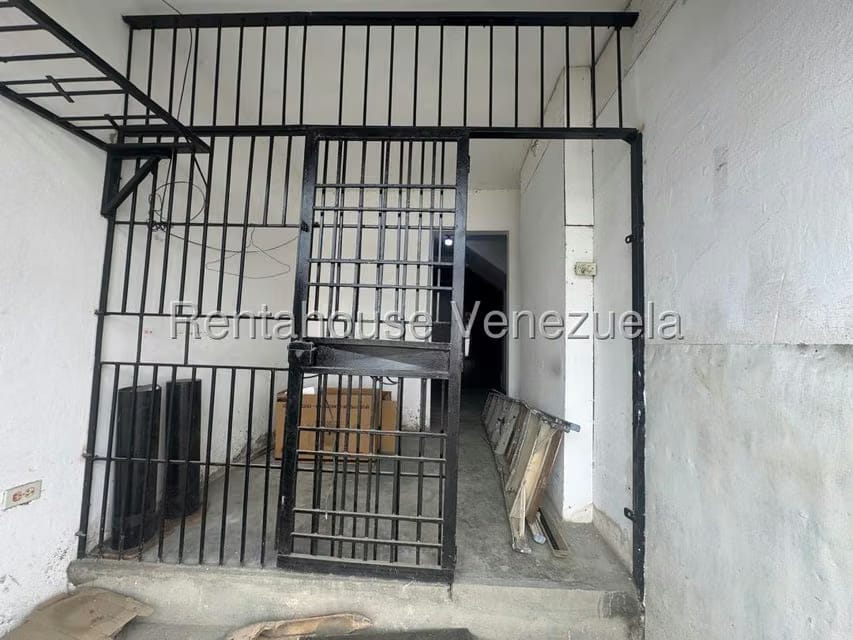 Comercial (Local Comercial) en Alquiler en Centro, Lara - 3