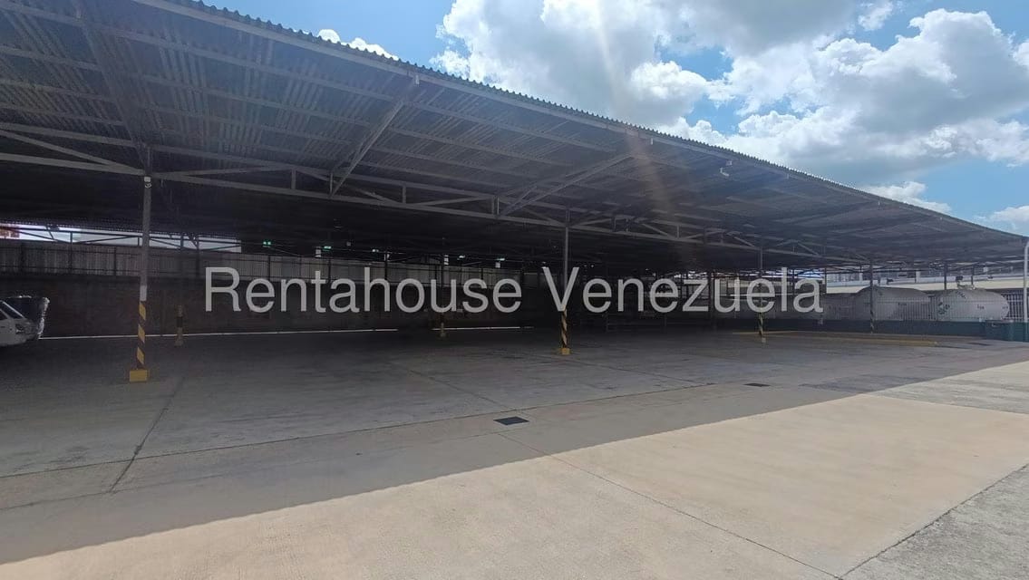 Comercial (Galpon - Deposito) en Venta en Zona Industrial, Carabobo - 20